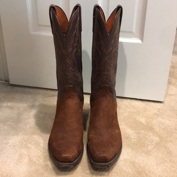 Men’s Luechese Boots - Picture 2 of 6